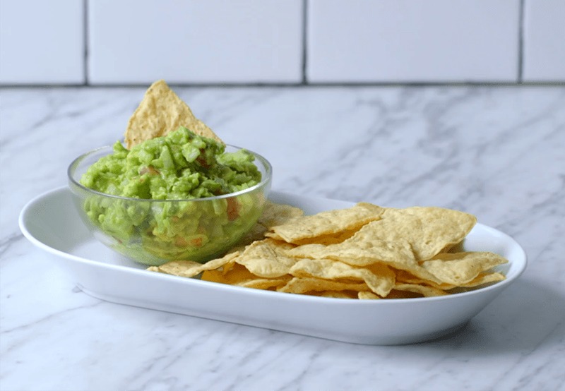 Guacamole et chips